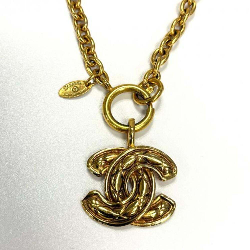 CHANEL Authentic Vintage Gold Logo Necklace - Picture 5 of 8